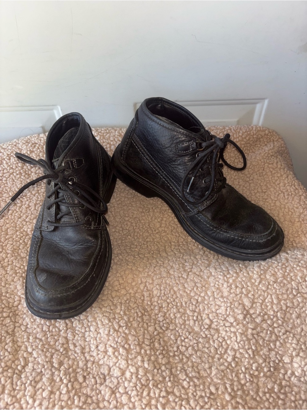Clarks black leather Rockie low boots size 8